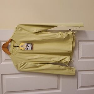 NWT Avalanche Outdoor Top Size S